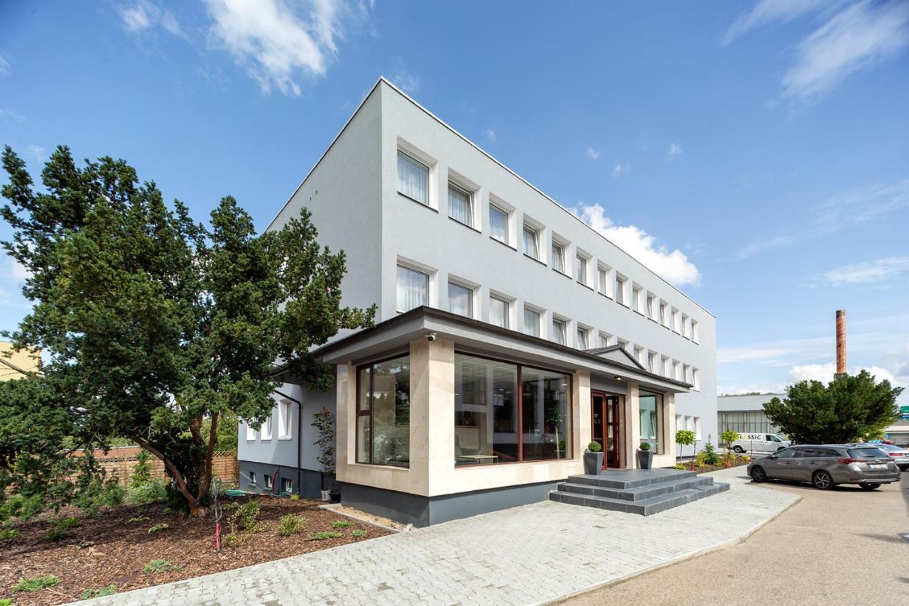 Hotel Na Vyvoji Vlašim Εξωτερικό φωτογραφία