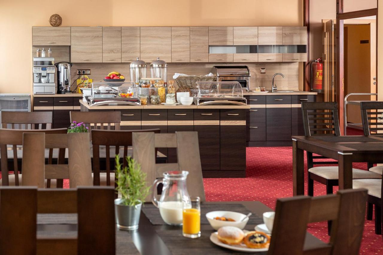 Hotel Na Vyvoji Vlašim Εξωτερικό φωτογραφία